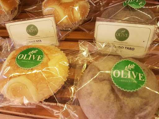 Olive Bakery & Cake 8