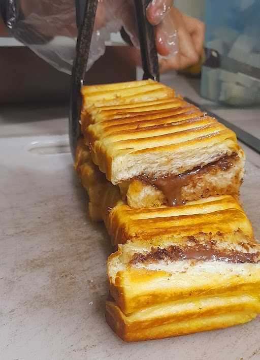 Roti Bakar Nusantara Greenlake City 2