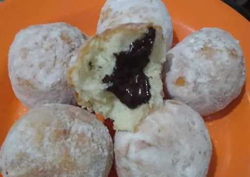 Syakila Donuts 5