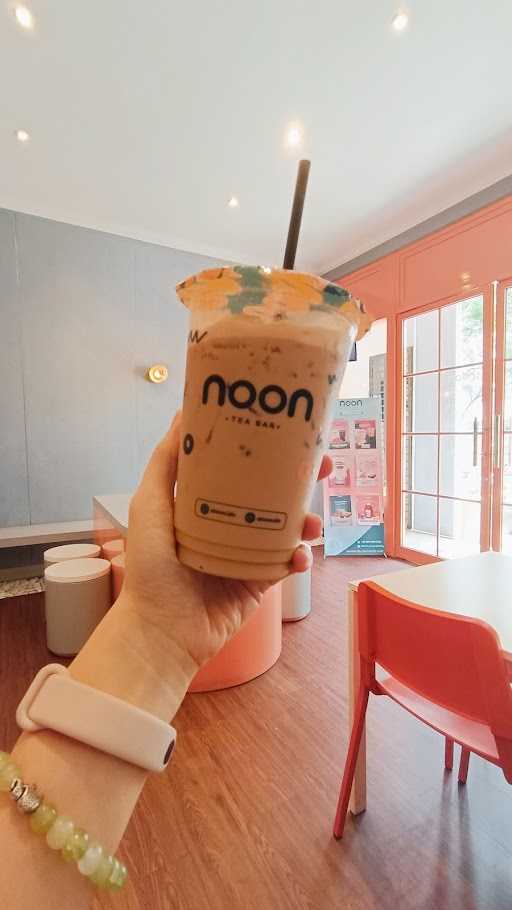 Noon Tea Bar - Green Lake City 2