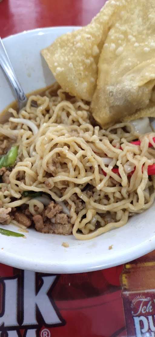 Bakmi Bangka Emen 3