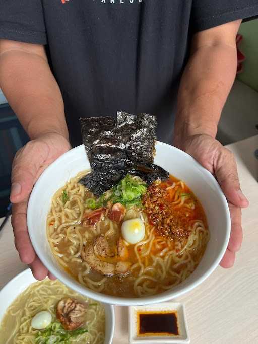 Q Ramen 6