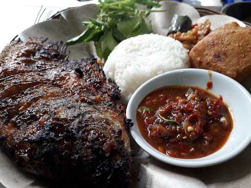 Ayam Penyet Surabaya Cipondoh 10