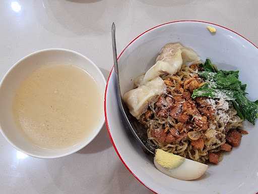 Bakmi Weiwei Greenlake City 8