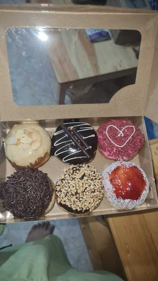 Donat Gemoy Miedah Quinn 4