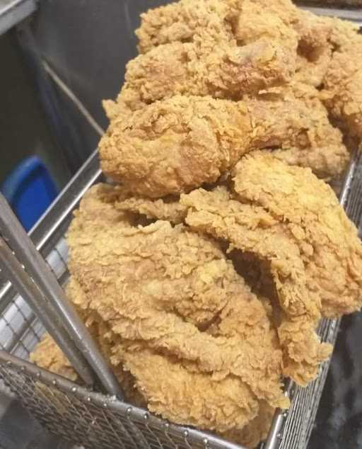 Hisana Fried Chicken 4