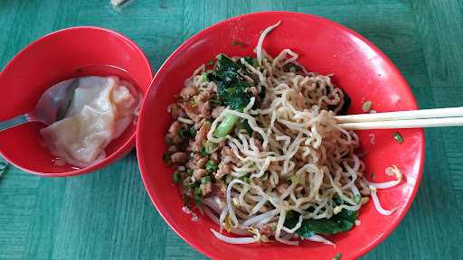 Mie Ayam Bangka, Cipondoh 100%Halal 2