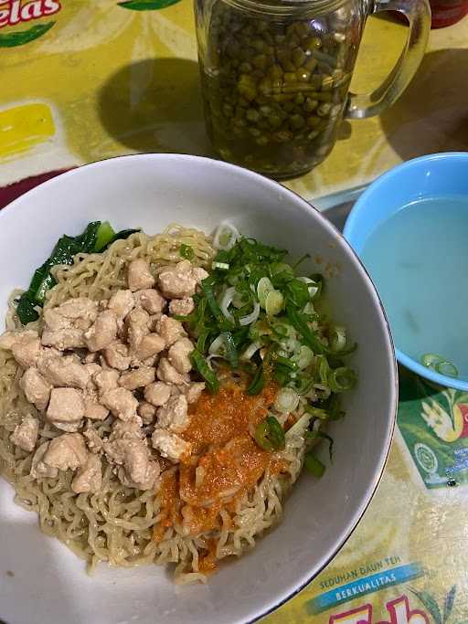 Mie Ayam Bu Dewi 6