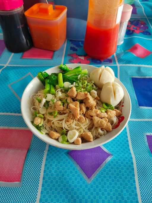 Mie Ayam Bu Dewi 4