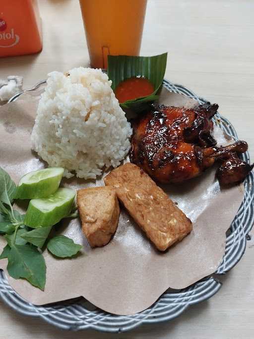 Pondok Ayam Bakar Cianjur 9