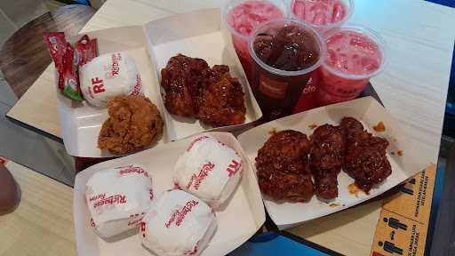 Richeese Factory Cipondoh 4