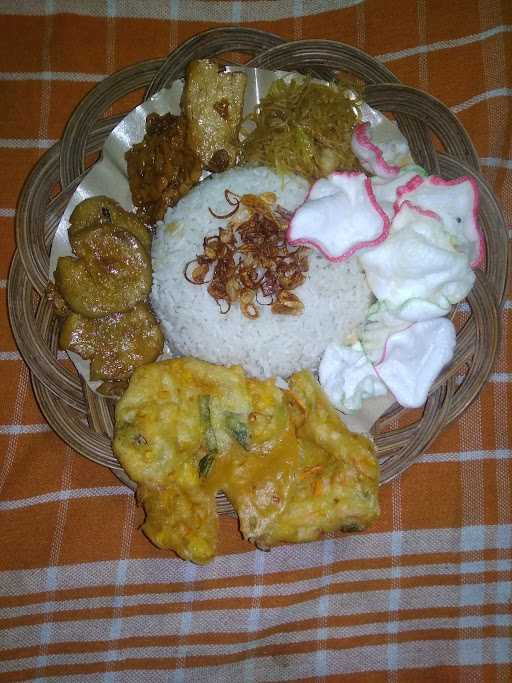 Warung Nasi Uduk Bang Sabeni 4