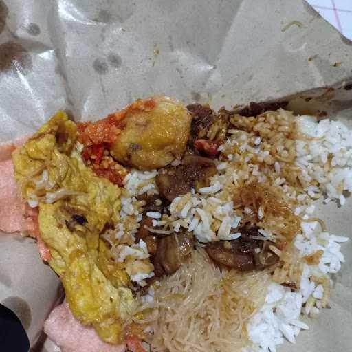 Warung Nasi Uduk Bu Salminah 3