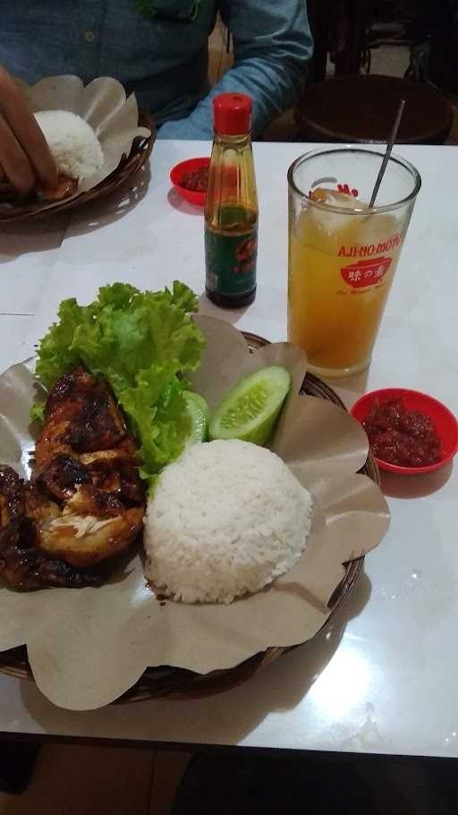 Ayam Bakar Madu Abm Dapoer Djawa 2