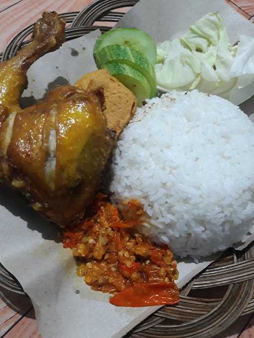 Ayam Penyet Cendrawasih 4