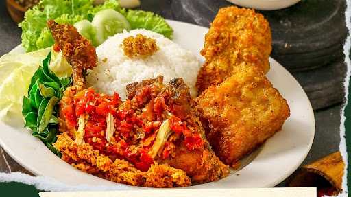 Ayam Penyet Ju-Pe(Jujur Pedesnya) 9