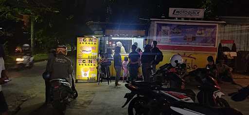 Gun Burger Bukit Nusa Indah 10