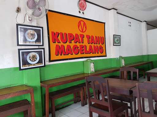 Kupat Tahu Magelang Aa, Tegal Rotan Bintaro 1