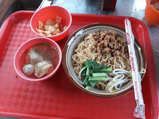 Mie Ayam Bangka Hero Vila Bintaro Indah 8