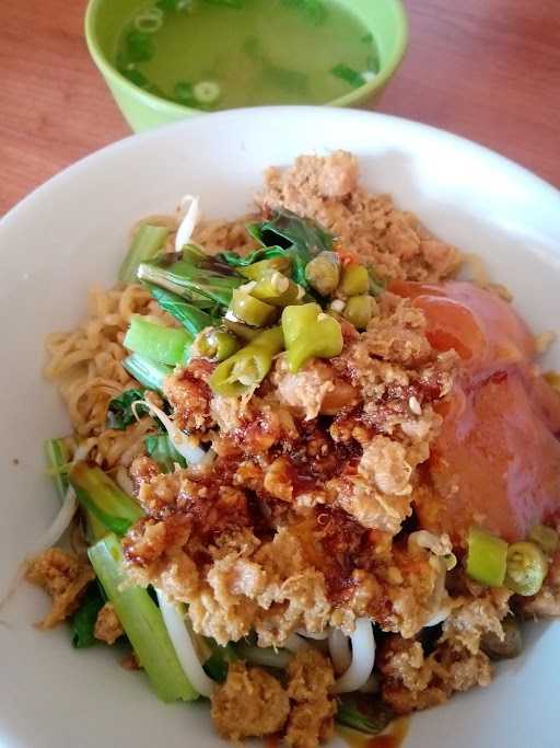 Mie Ayam Bangka Hero Vila Bintaro Indah 3