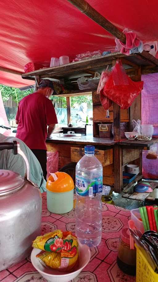 Mie Ayam Donoloyo3 Selalu Rame Porsinya Muantep,Balungan Guede Eh Gratis Pula...Rasa Dijamin Enak 1