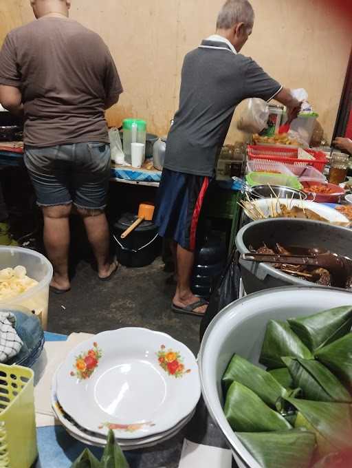 Nasi Uduk Bang Madun 9