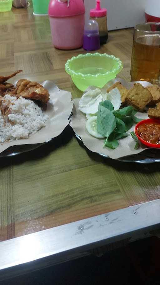 Pecel Lele Nasi Uduk Poppy 7