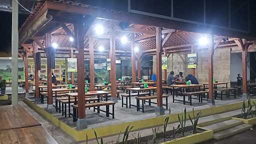 Warung Nasi Riung Sunda 6