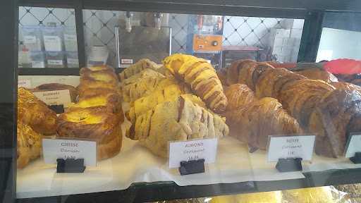 Animo Bakery 5