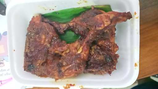 Ayam Bakar Bumbu Hitam Mas Tris 4