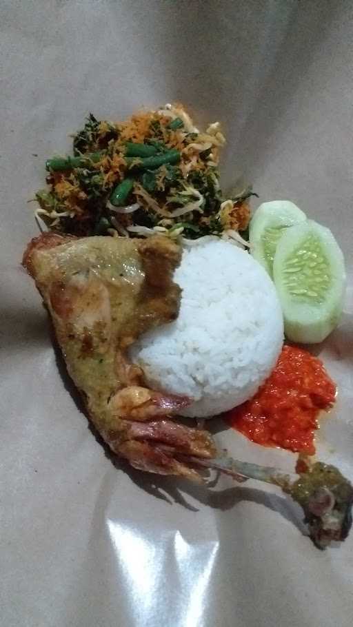 Ayam Goreng Kampung Bowerkah 4