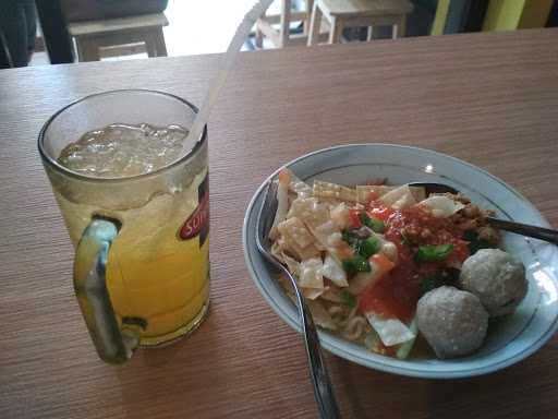 Bakso Benhil Kertamukti 3