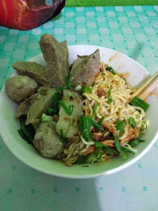 Bakso Boom Azka 7