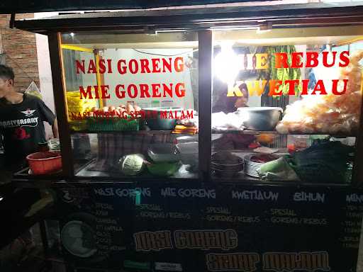 Dhe Nasi Goreng 10