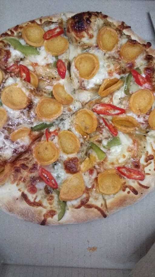 Et Veteran Pizza Kampung Utan 3