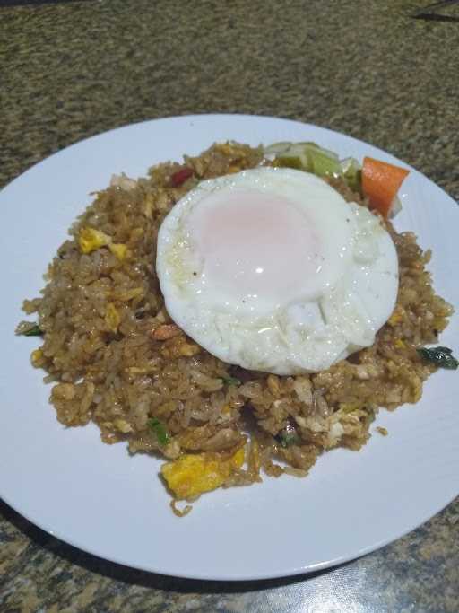 Nasi Goreng Warung Family 4