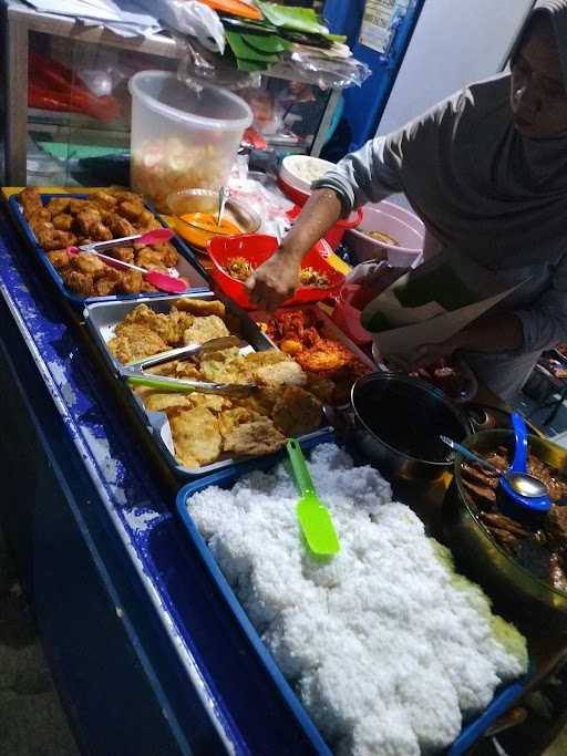 Nasi Uduk Mpok Ain 3