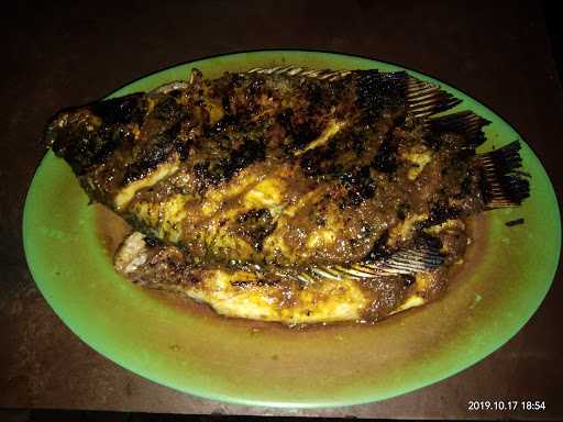 Pondok Agung Seafood 5