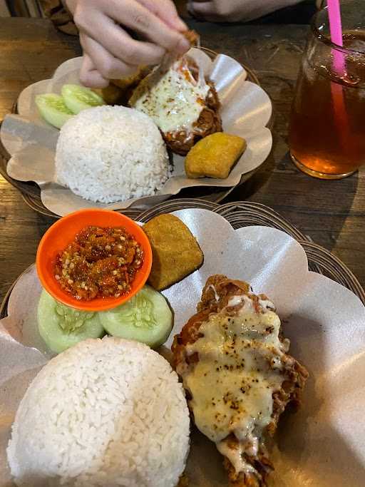 Warung Ayam Geprek Bang Edi 4