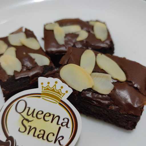 Queena Snack & Pastry 5