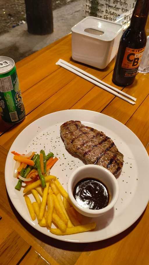 Home Steak Cibubur 8