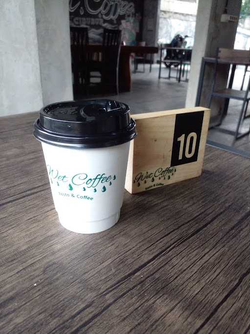 Wet Coffee Cibubur 7