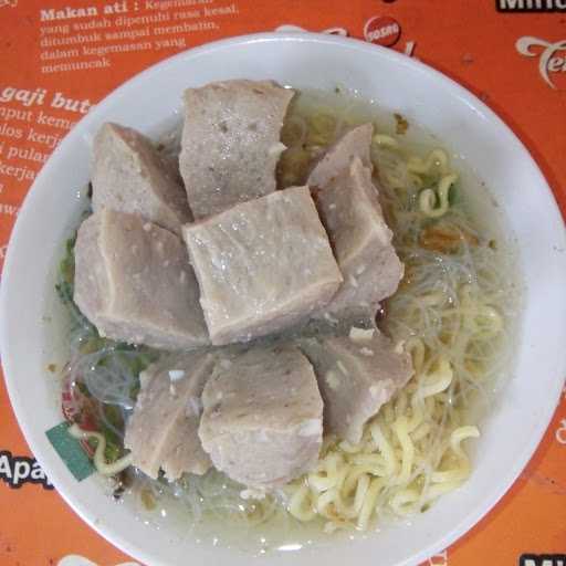 Bakso Rudal & Mie Ayam Pojok Ii 1