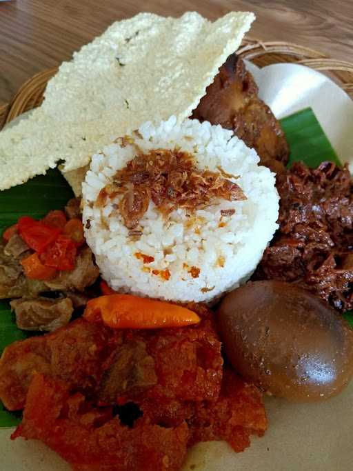 Gudeg Mercon Angkringan Eyang Mamah 3