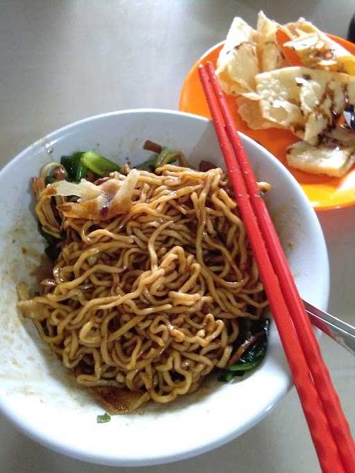 Mie Ayam 105 9