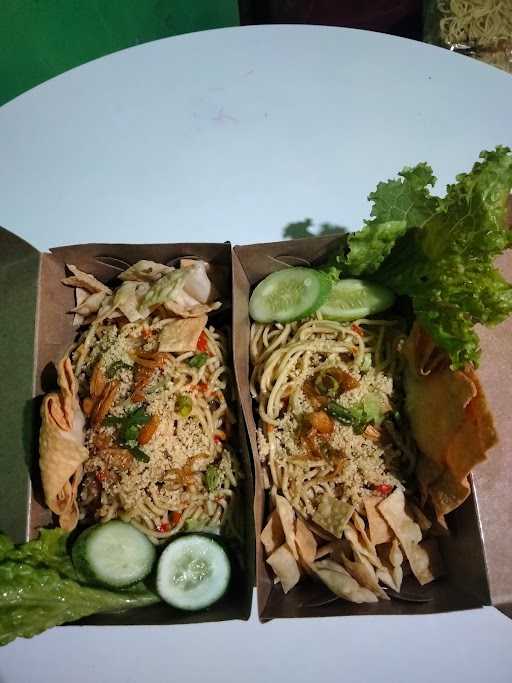 Mie Newmind Cibubur 3