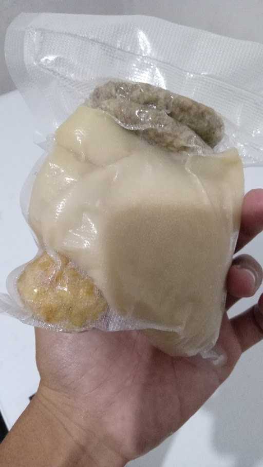 Pempek Palembang Lubai 1