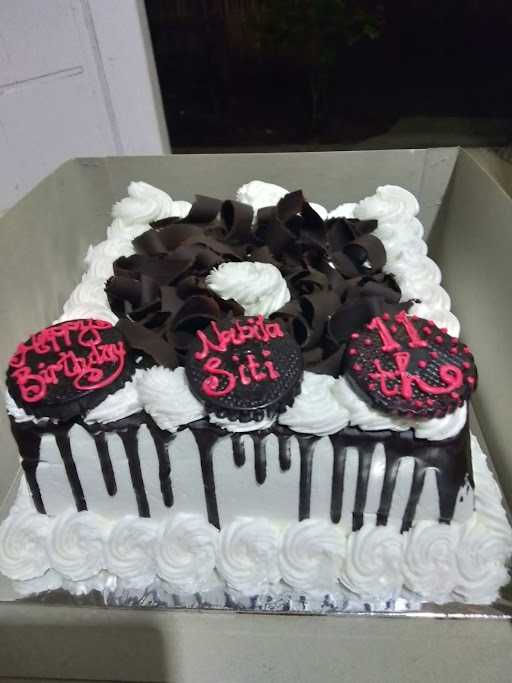 Nadhif Cake 1