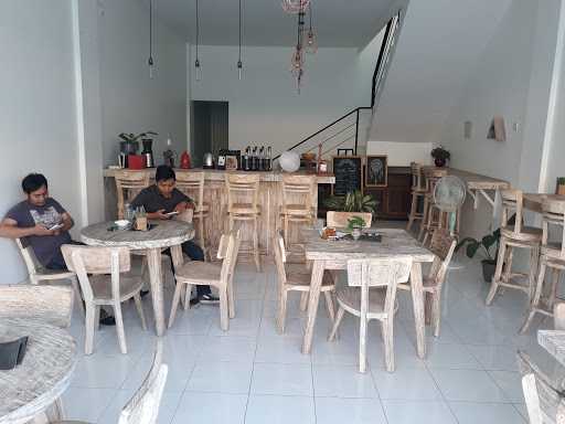 Setangkai Cafe 6