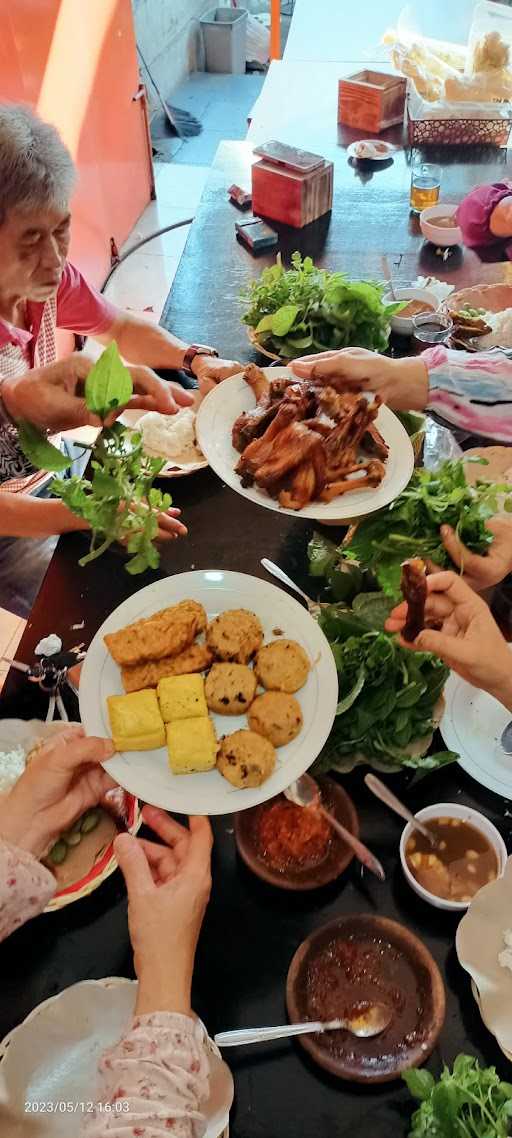 Ayam Goreng Selakopi Ciranjang 2